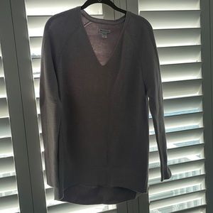 Athleta Sweater size small